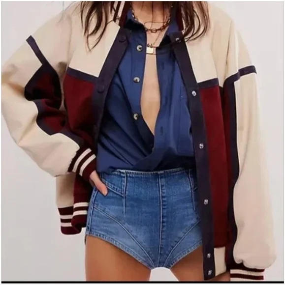 WE THE FREE PEOPLE KEEP IT BRIEF DENIM MICRO SHORTS EAST COAST NWOT XS - Picture 5 of 9